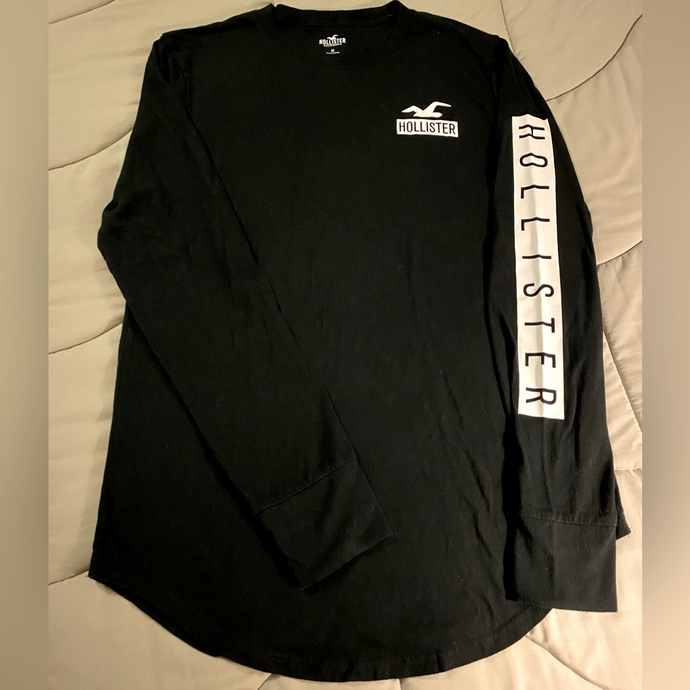 Men’s Hollister Long Sleeve Tee